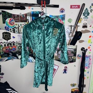 Harry Potter Hogwarts Wizard robe great condition size M7/8